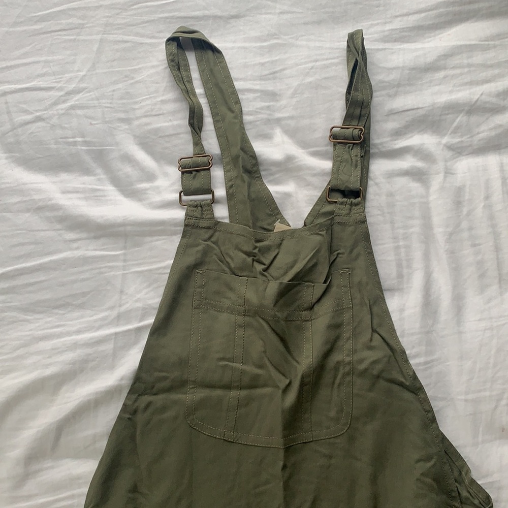 Short Overalls - Picture 2 of 4